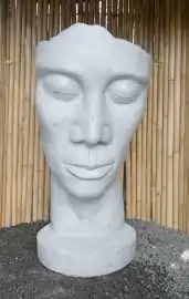Artikelbild des Artikels “Maske Mensch 01 (nach rechts geneigt) Original des Künstlers - 150cm Höhe - natur “